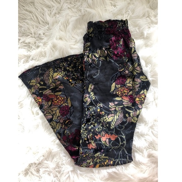 Stone Cold Fox Pants - Stone Cold Fox Jagger Bells
